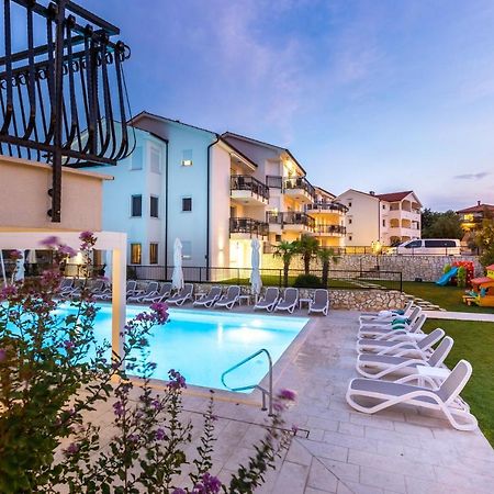 Cool Silo Appartement Resort Exterior photo